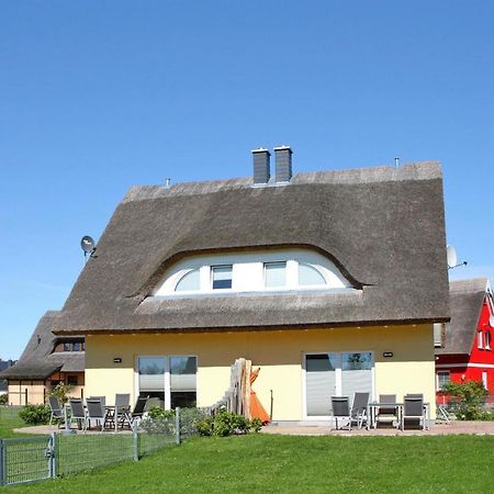 Reetdachhaus Lotte Mit Sauna Und Kaminofen Am Yachthafen In Vieregge 외부 사진