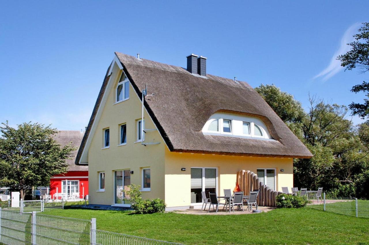 Reetdachhaus Lotte Mit Sauna Und Kaminofen Am Yachthafen In Vieregge 외부 사진