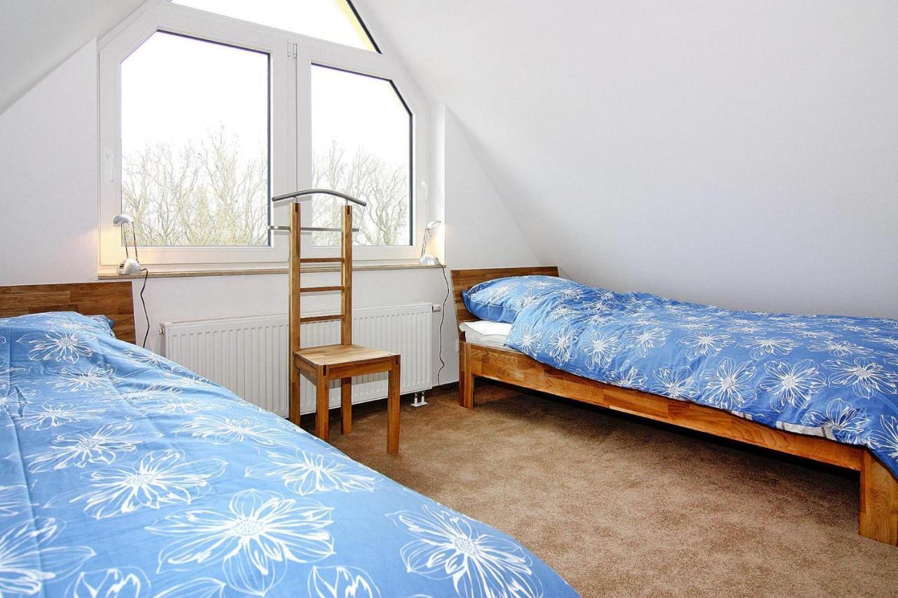 Reetdachhaus Lotte Mit Sauna Und Kaminofen Am Yachthafen In Vieregge 외부 사진